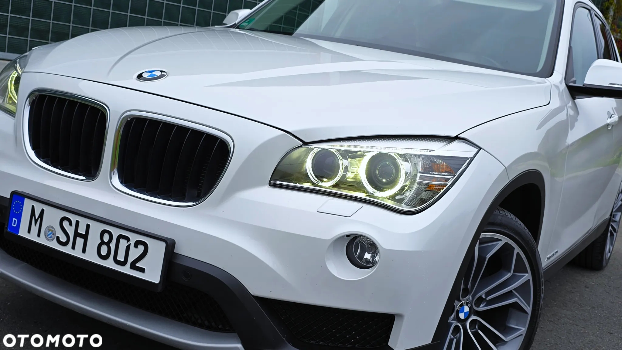 BMW X1 - 13