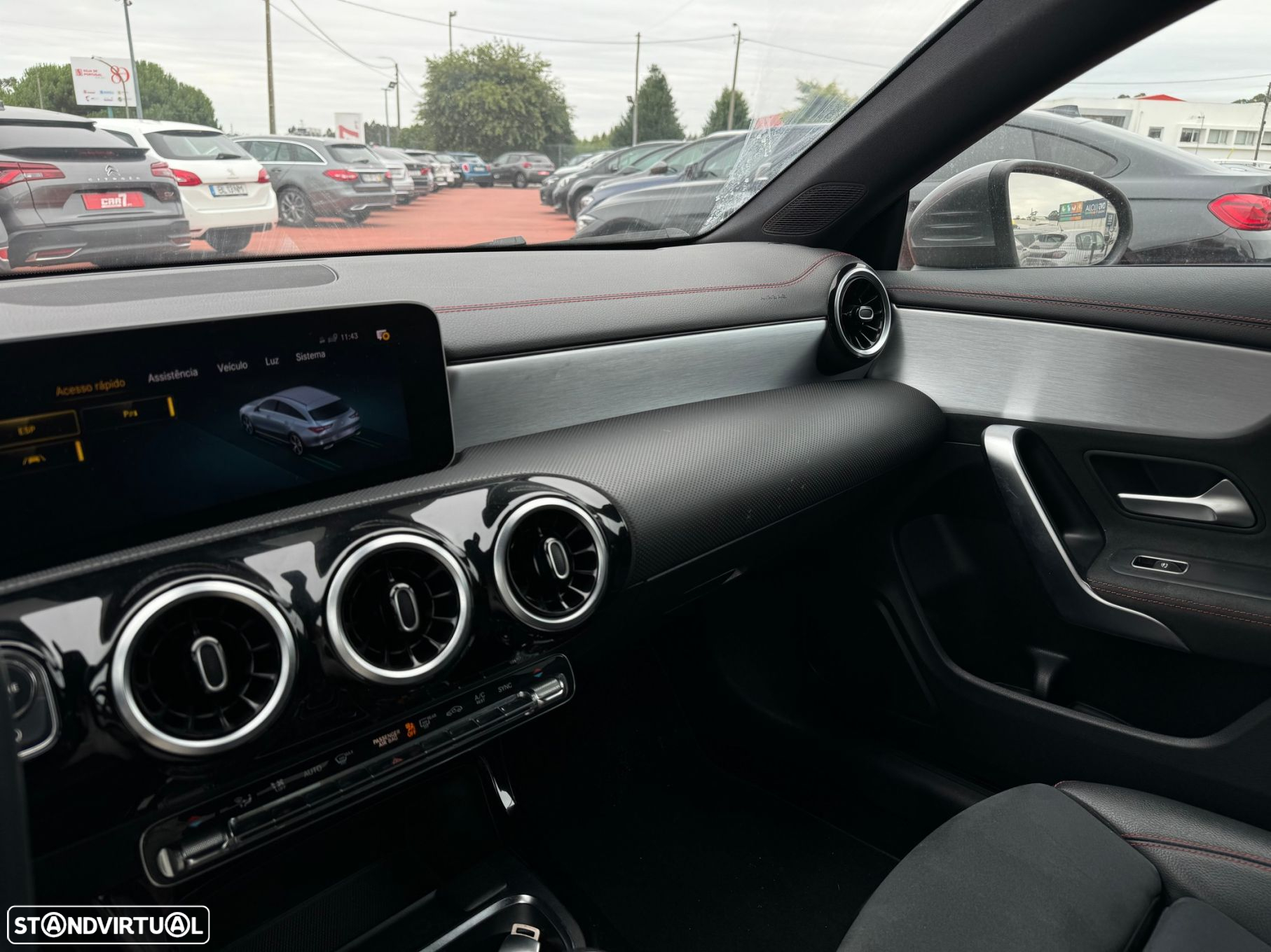 Mercedes-Benz CLA 180 d Shooting Brake AMG Line - 31