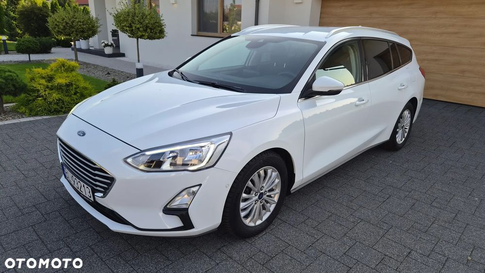 Ford Focus 1.5 EcoBlue Start-Stopp-System TITANIUM DESIGN - 30