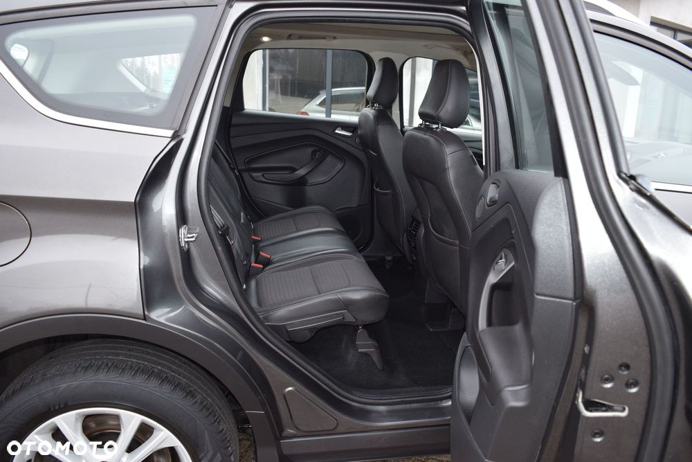 Ford Kuga 2.0 TDCi 4x4 Titanium - 23