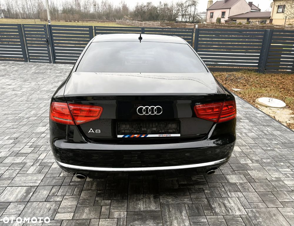 Audi A8 - 5