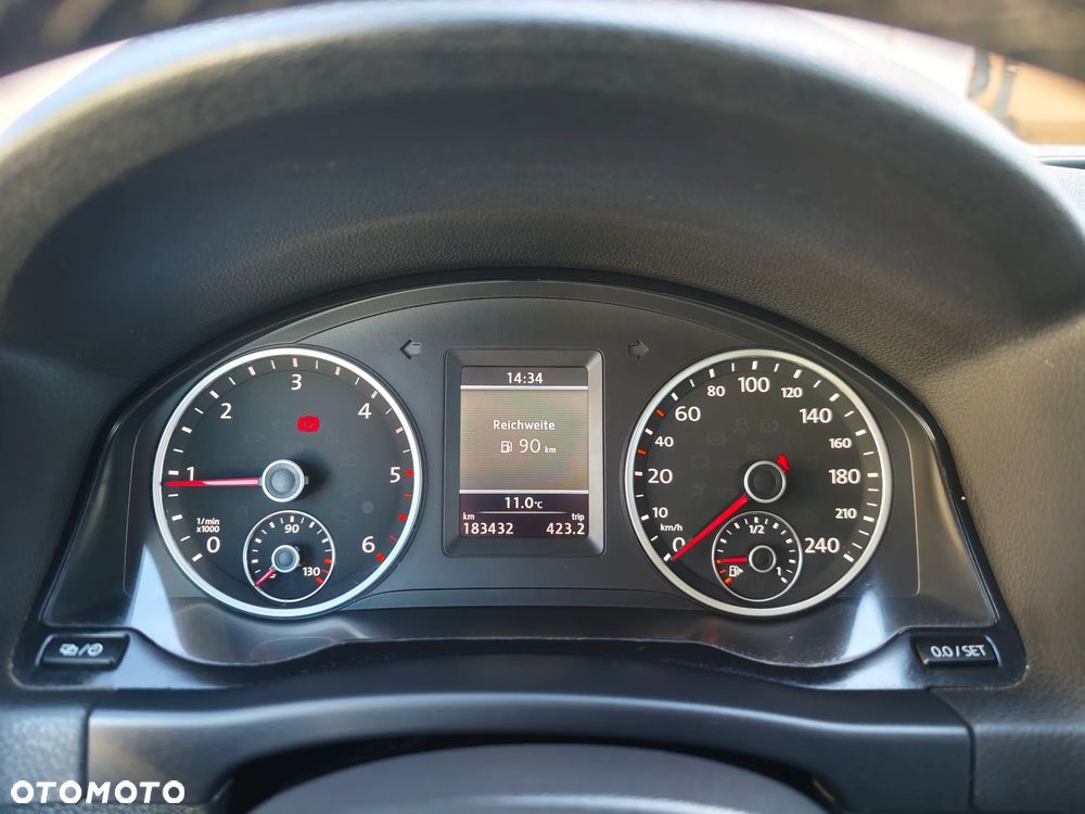 Volkswagen Tiguan - 34