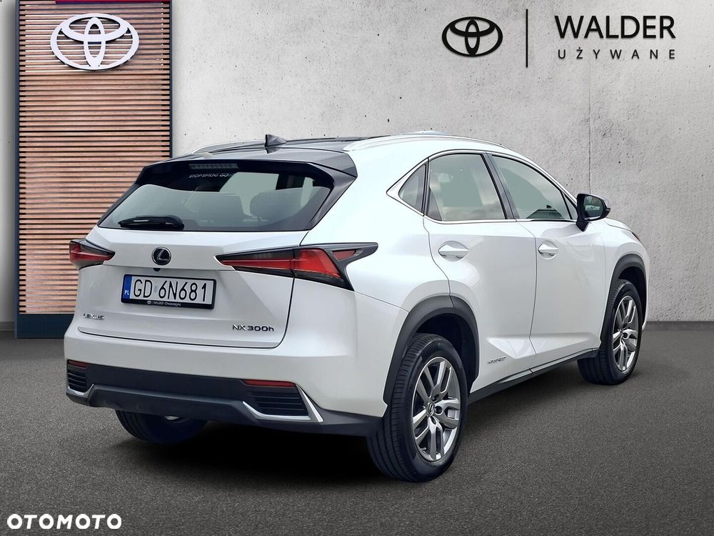 Lexus NX 300h Business Edition AWD - 5