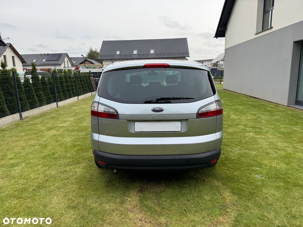 Ford S-Max - 5