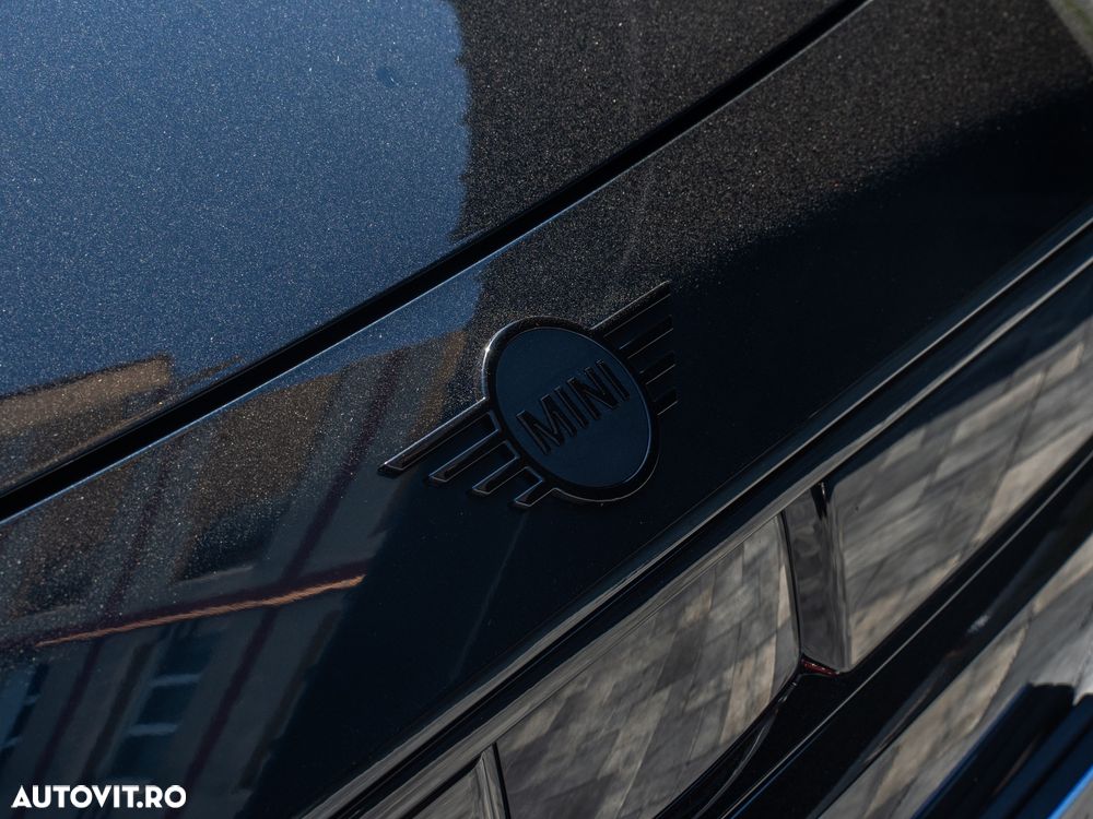 Mini Cooper E John Works Trim - 34