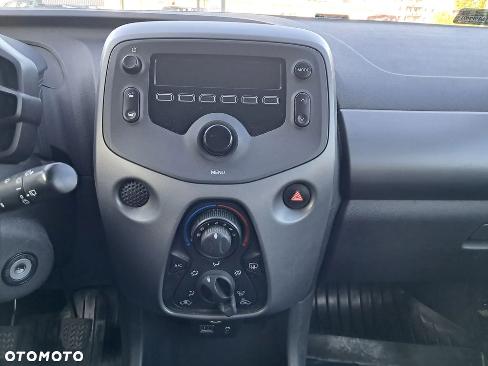 Toyota Aygo - 21