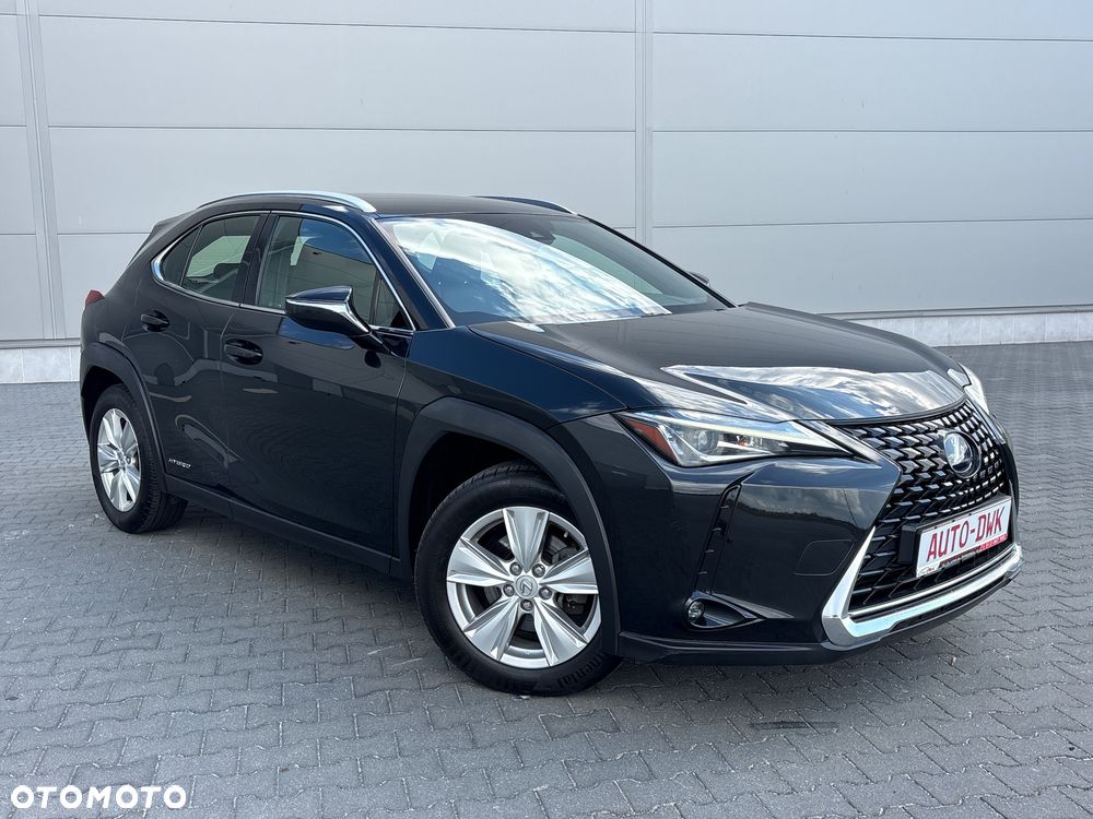 Lexus UX - 3