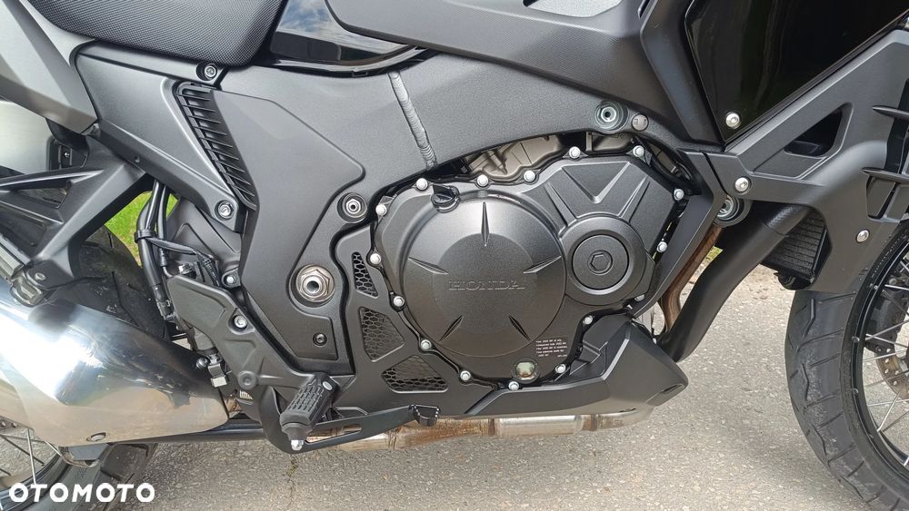 Honda VFR - 14
