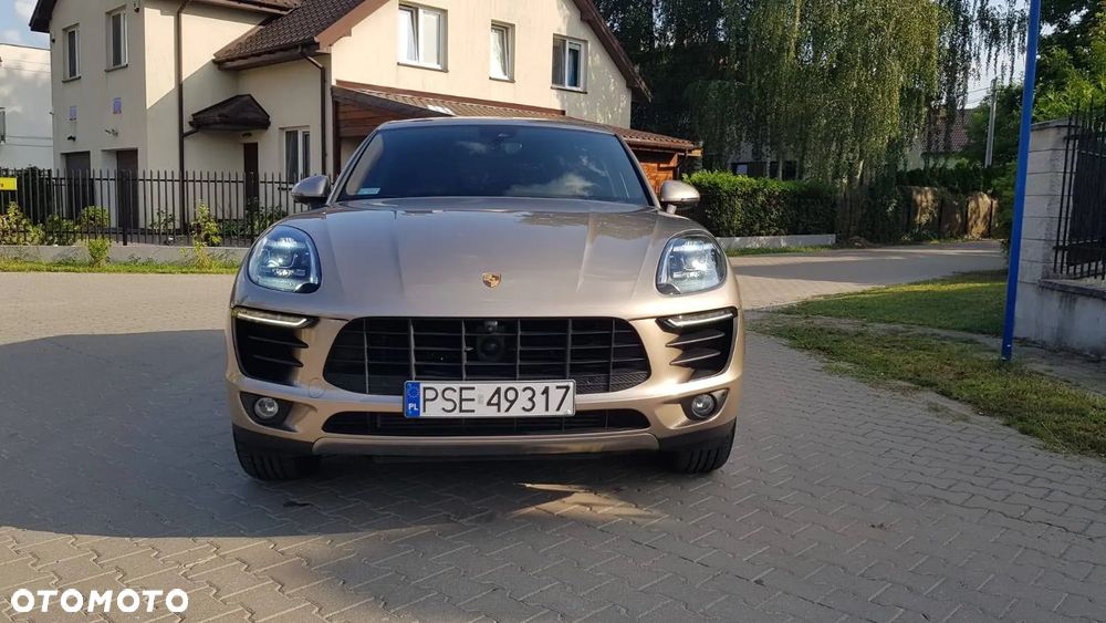 Porsche Macan Standard - 4