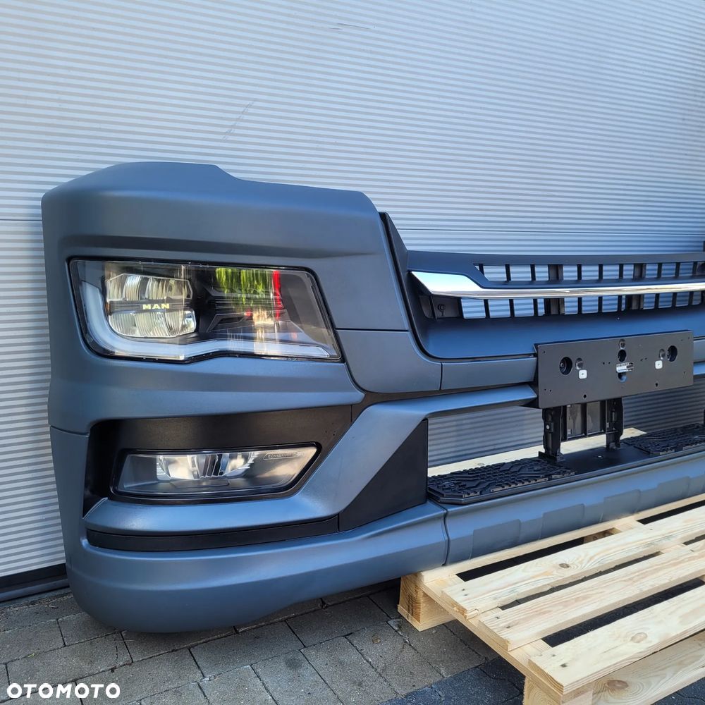 ZDERZAK MAN TGS NM.ORYGINAŁ FULL LED 81.41610-5857 CHWALIM116 - 3