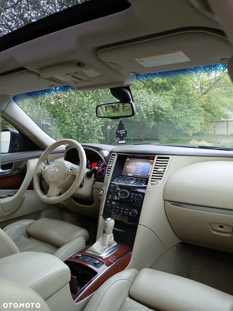 Infiniti FX FX30d AWD S - 17