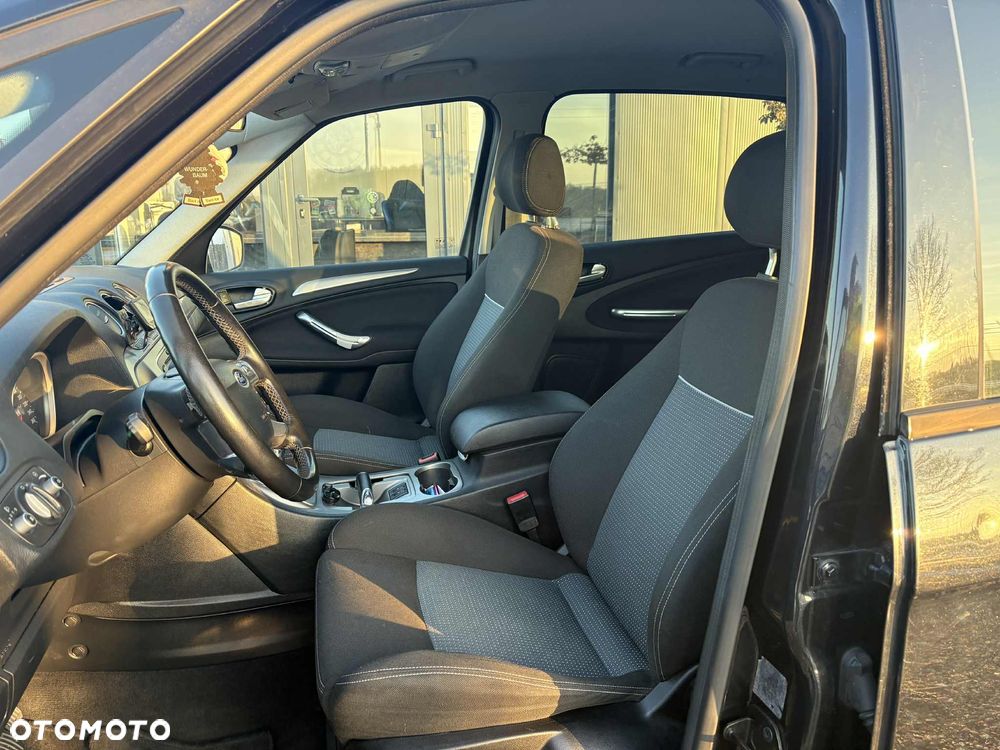 Ford S-Max 2.0 TDCi DPF Champions Edition - 5