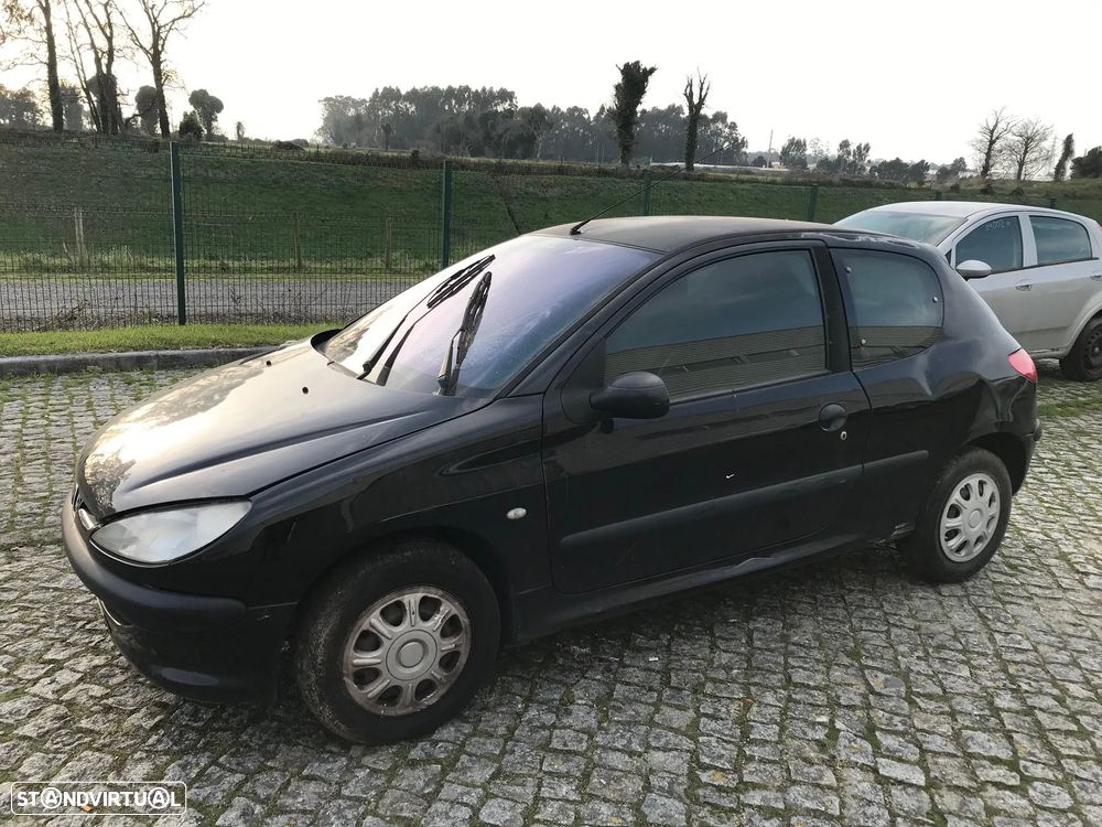 Peugeot 206 1.1 3P 2001 - Para Peças - 3