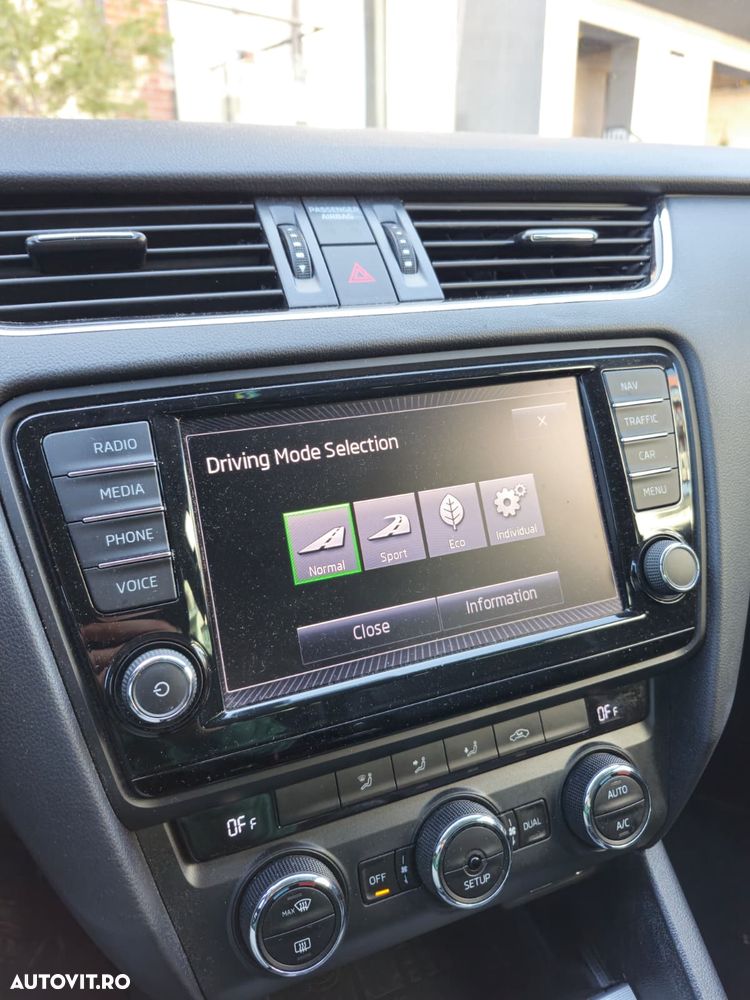 Skoda Octavia 1.6 TDI GREENLINE - 11