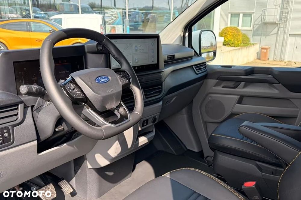 Ford Transit Custom L2H1 320 Zabudowa Brygadowa Trail A8 AWD 2.0 170KM - 7