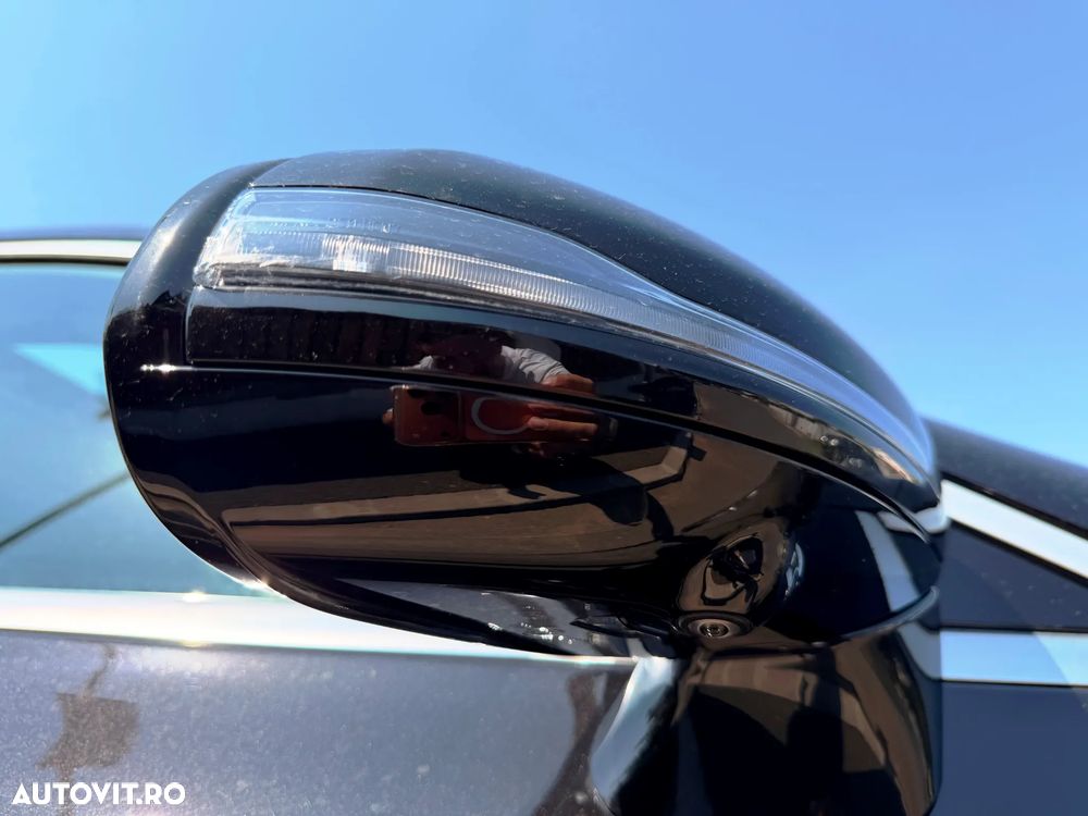 Mercedes-Benz E 220 d Aut. - 10