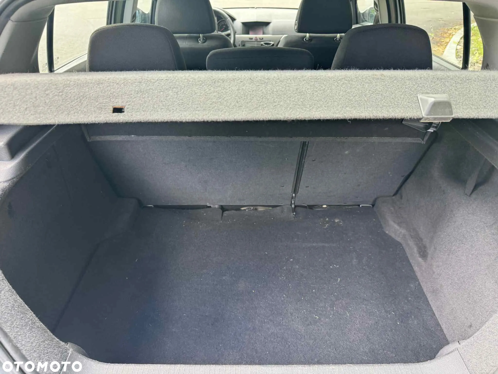 Opel Astra III 1.6 Elegance - 20