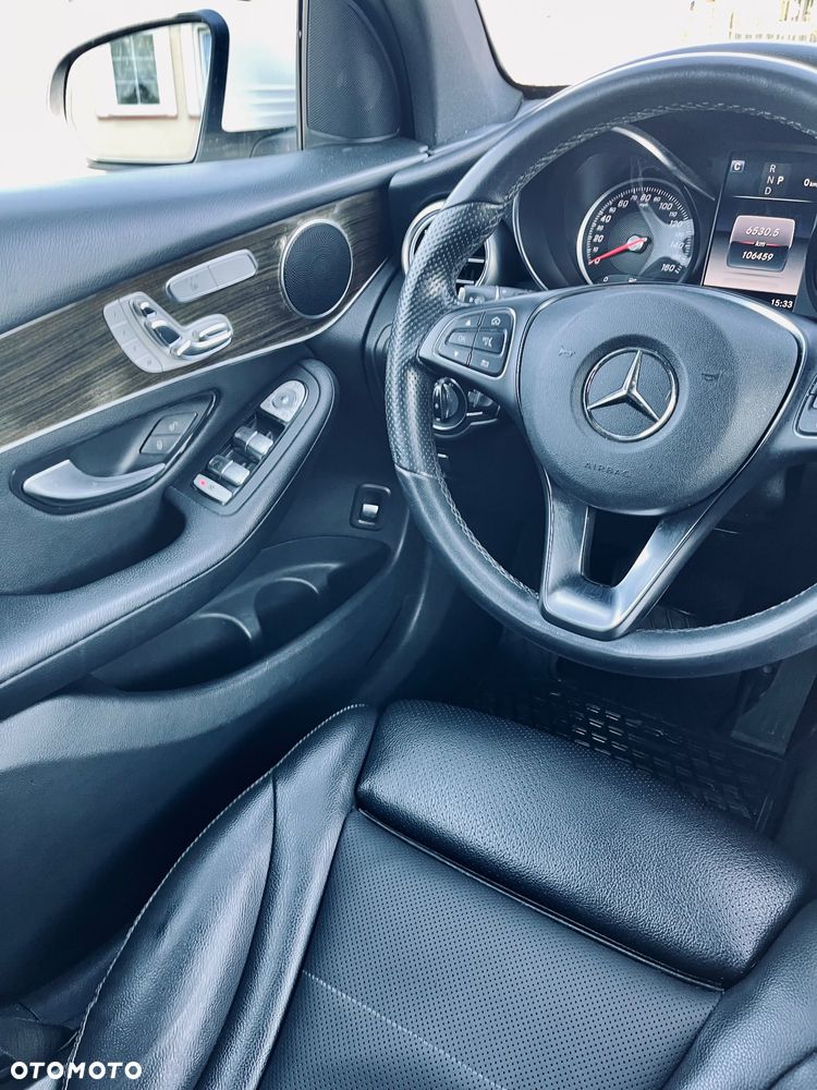 Mercedes-Benz GLC 300 4Matic 9G-TRONIC - 21