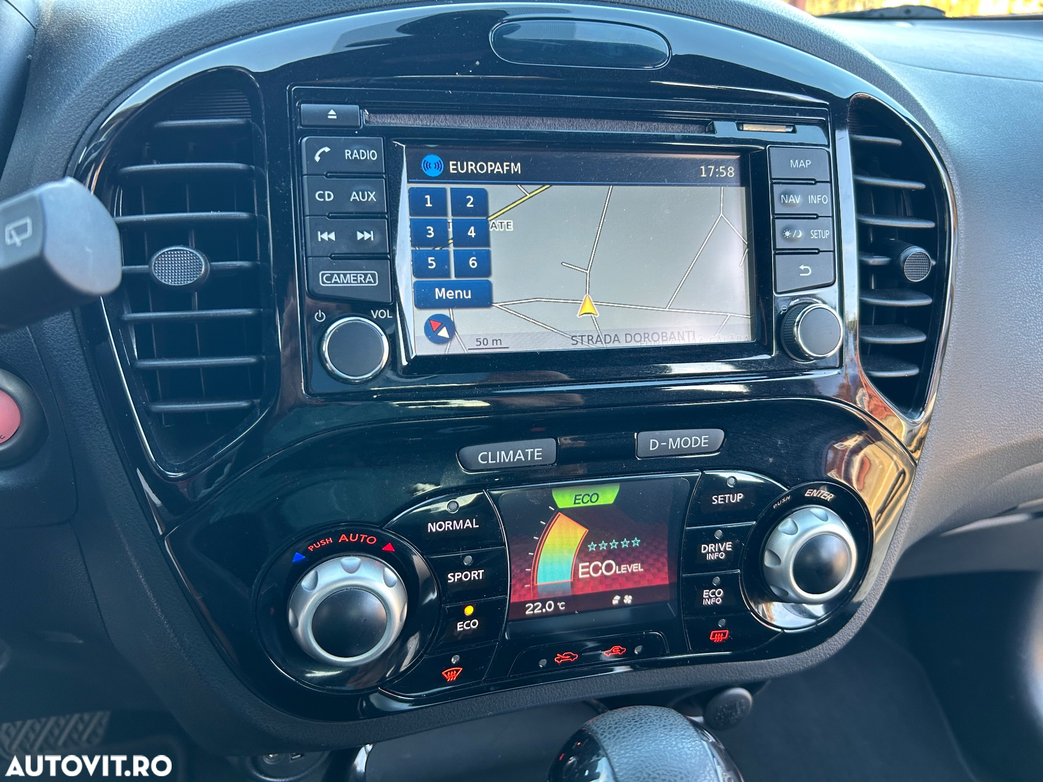 Nissan Juke 1.6L XTRONIC Acenta Open Air Aut. - 6