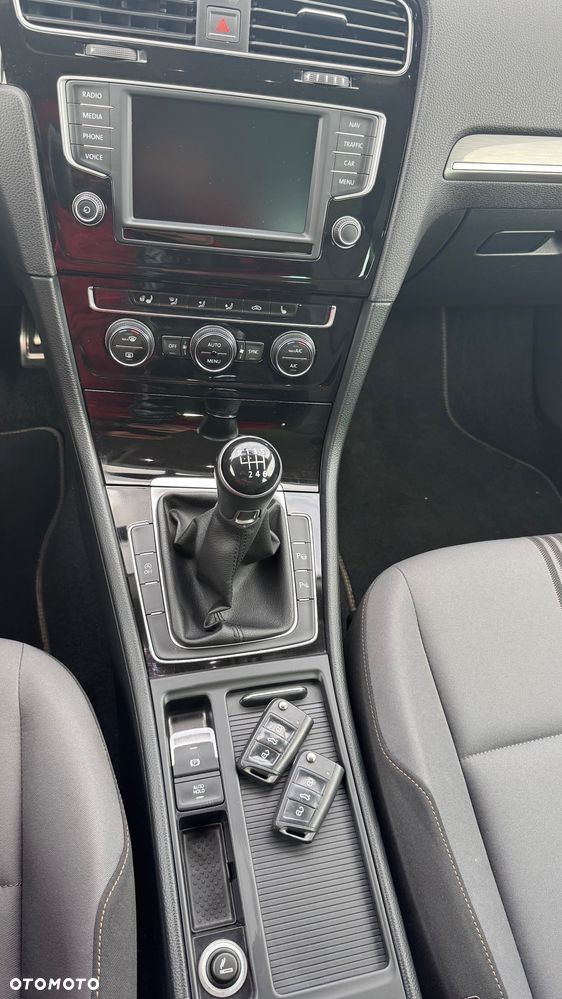 Volkswagen Golf Variant 1.2 TSI BlueMotion Technology Allstar - 35