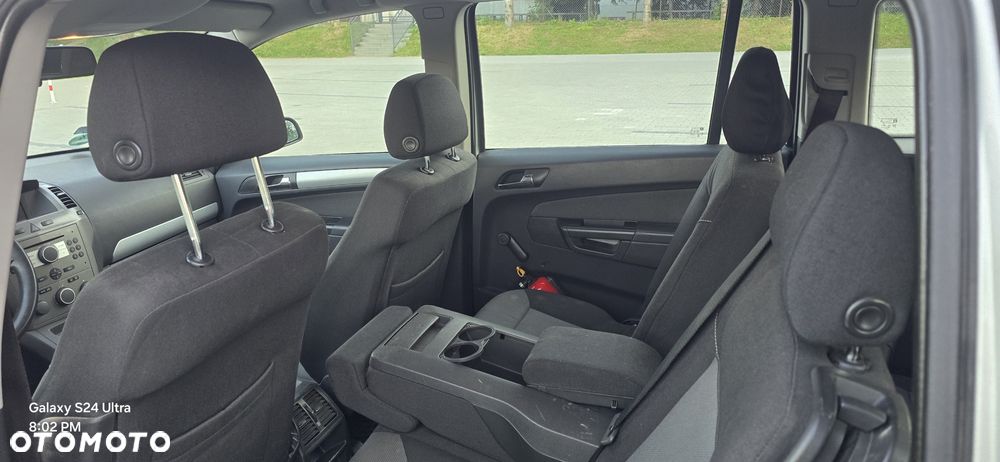 Opel Zafira - 7