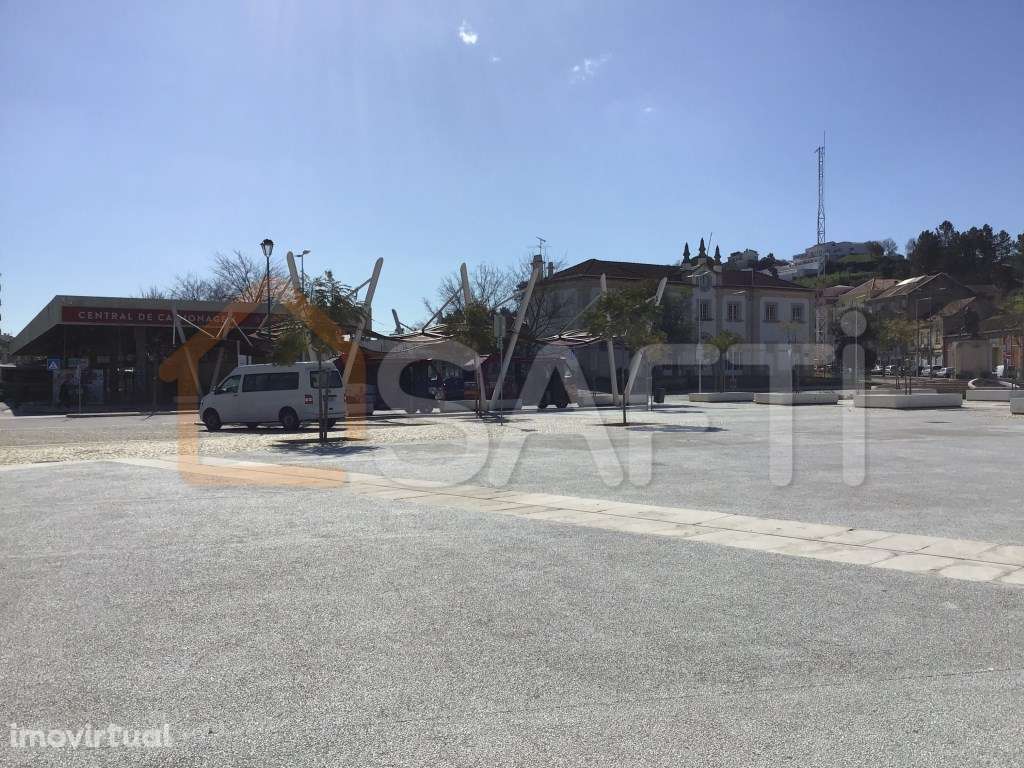 Terreno de 2.680m2 para Construção, com possibilidade de Loteamento - Grande imagem: 4/15