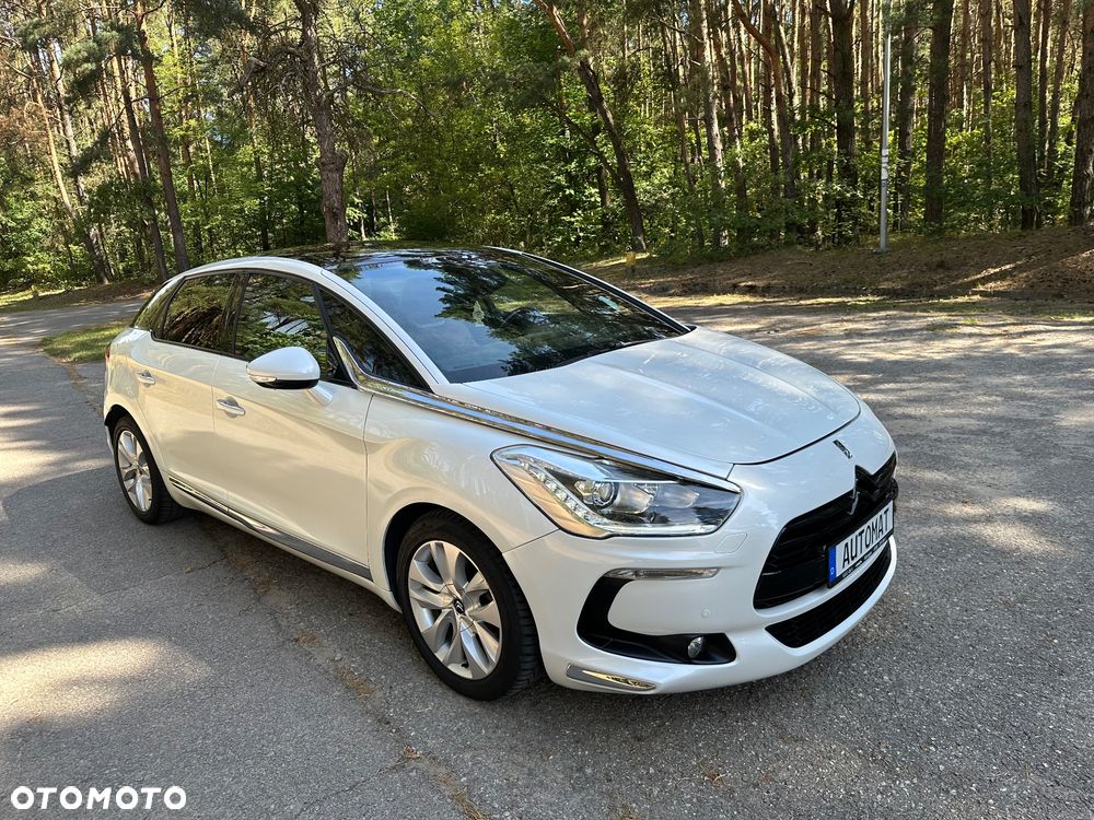 Citroën DS5 THP 155 SoChic - 37
