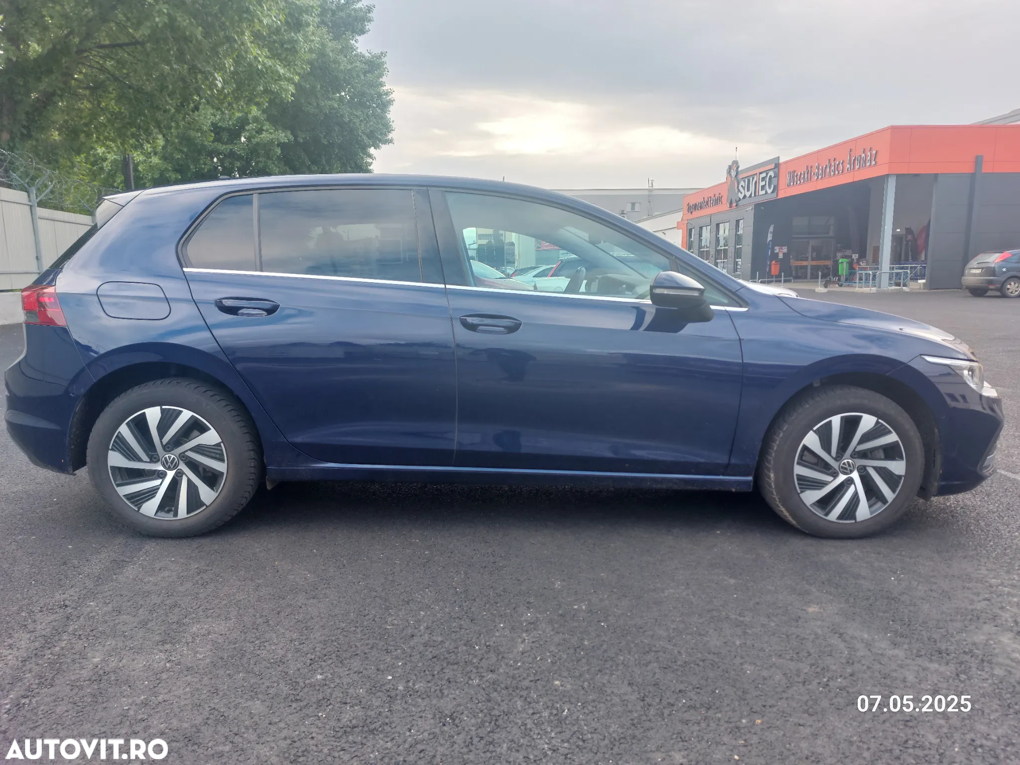 Volkswagen Golf - 3