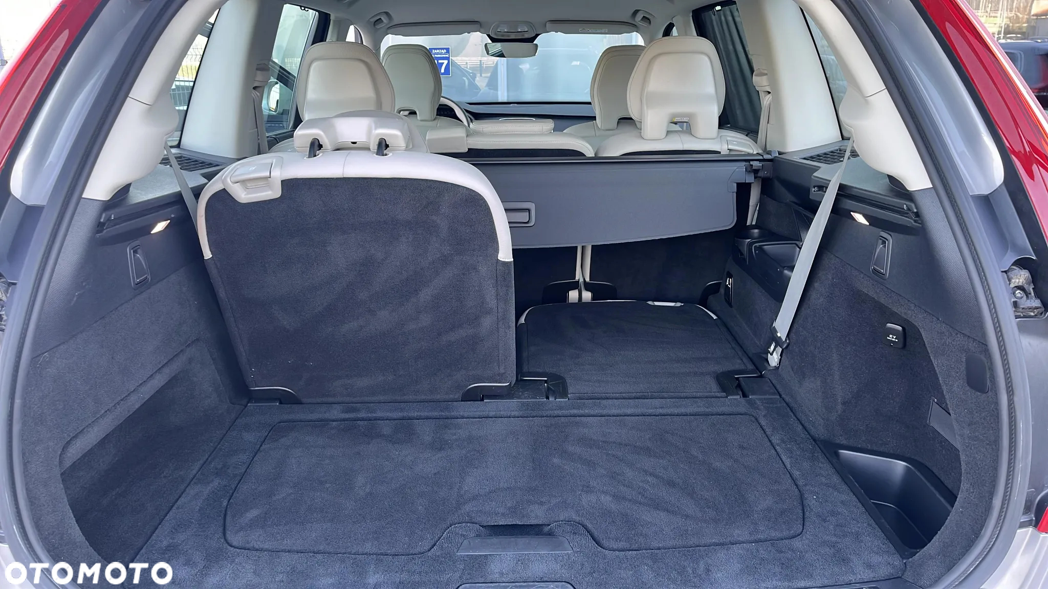 Volvo XC 90 - 19
