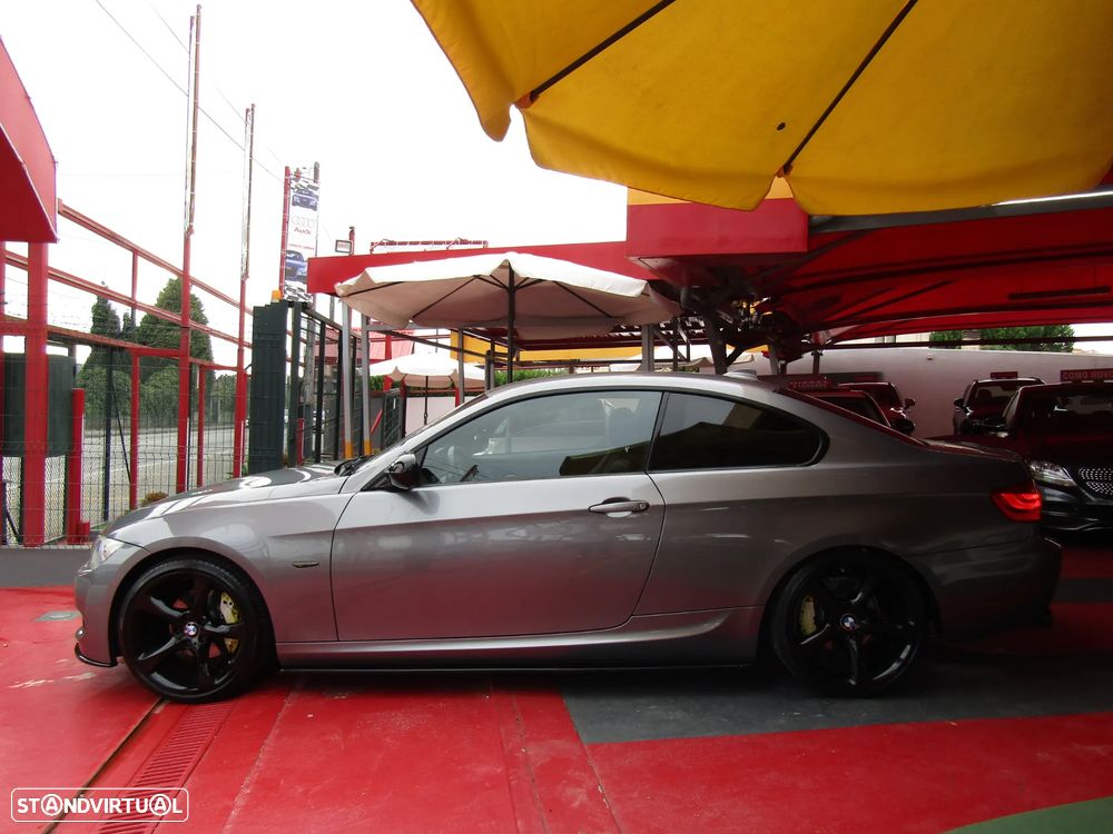 BMW 320 d M Sport Edition - 26