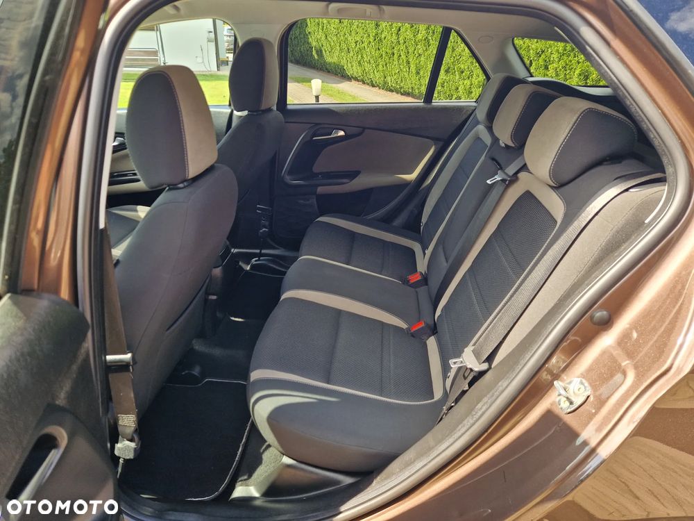 Fiat Tipo 1.6 MultiJet 16v Lounge - 11