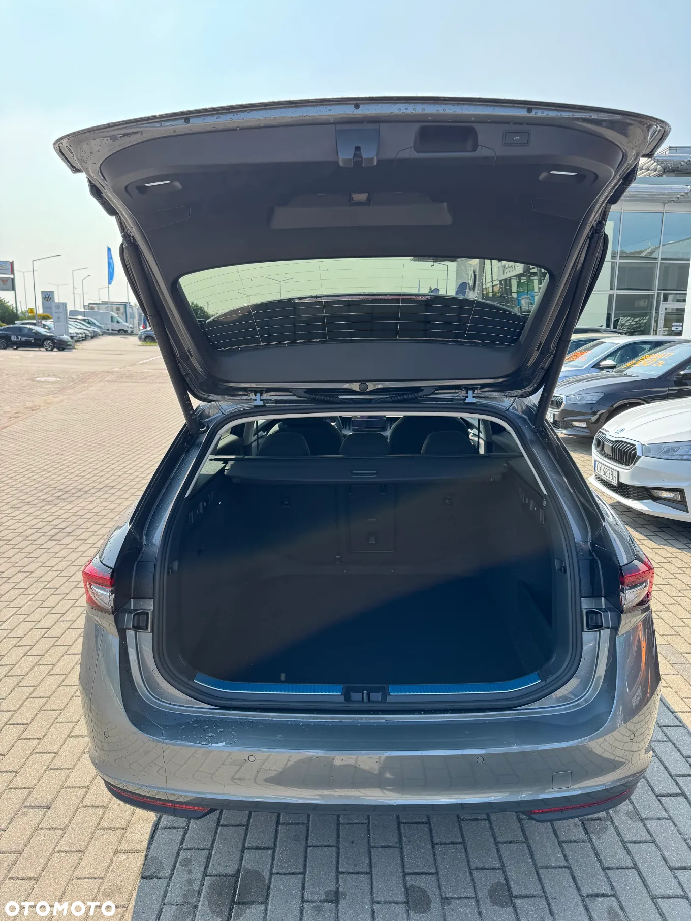 Skoda Superb 2.0 TDI SCR 4x4 Edition 130 DSG - 10