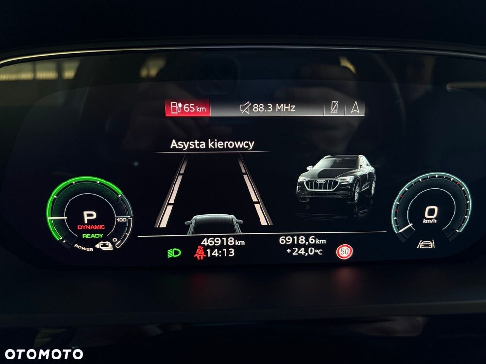 Audi e-tron Sportback - 16