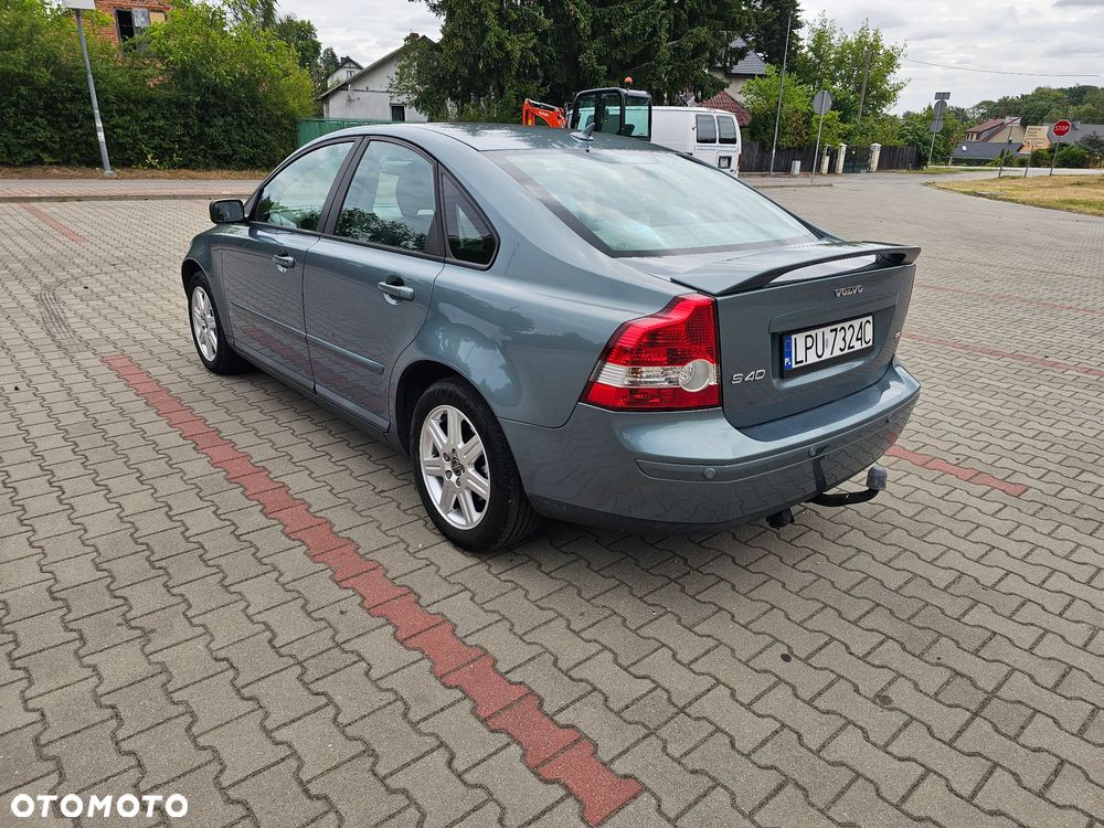 Volvo S40 2.4 - 5