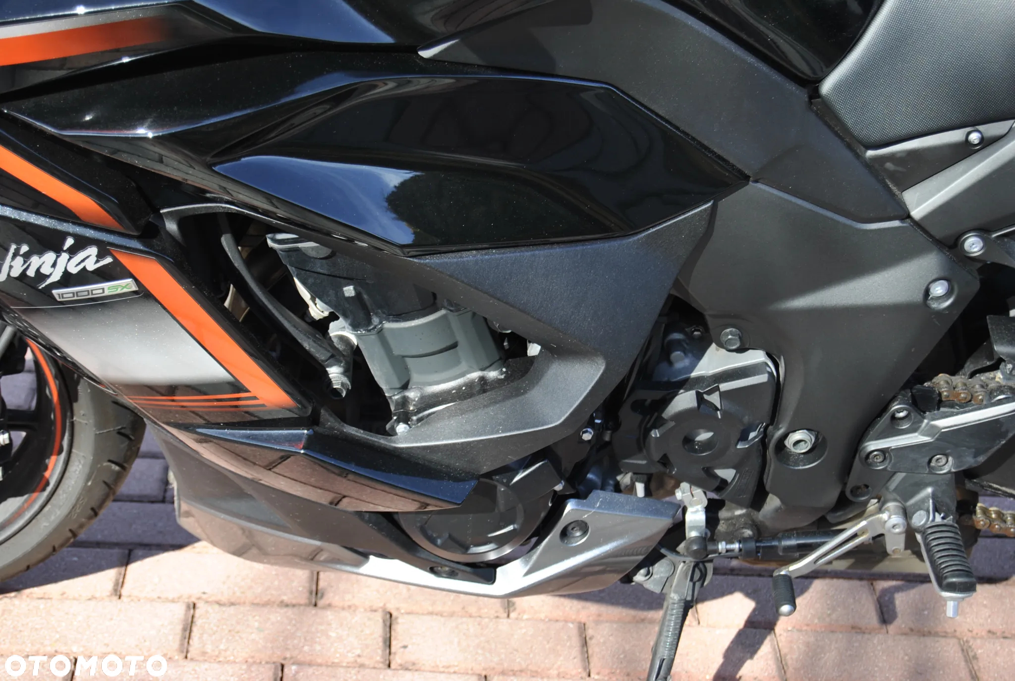 Kawasaki Ninja 1000 SX - 19