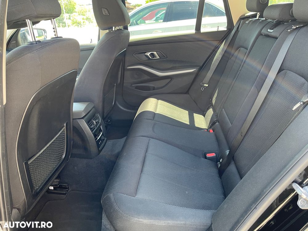 BMW 3 Series 2019 — imagine 9