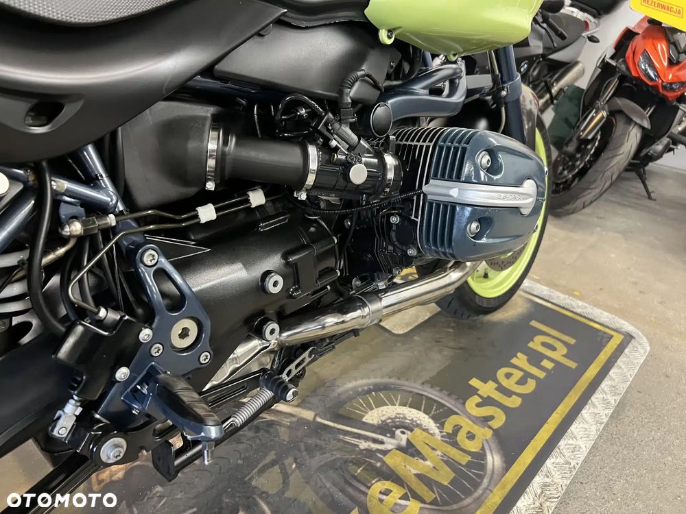 BMW R - 15