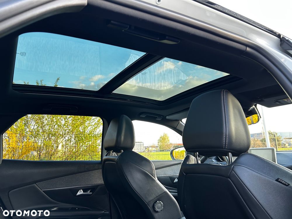 Peugeot 3008 1.6 PureTech HYbrid4 GT Line S&S EAT8 - 31