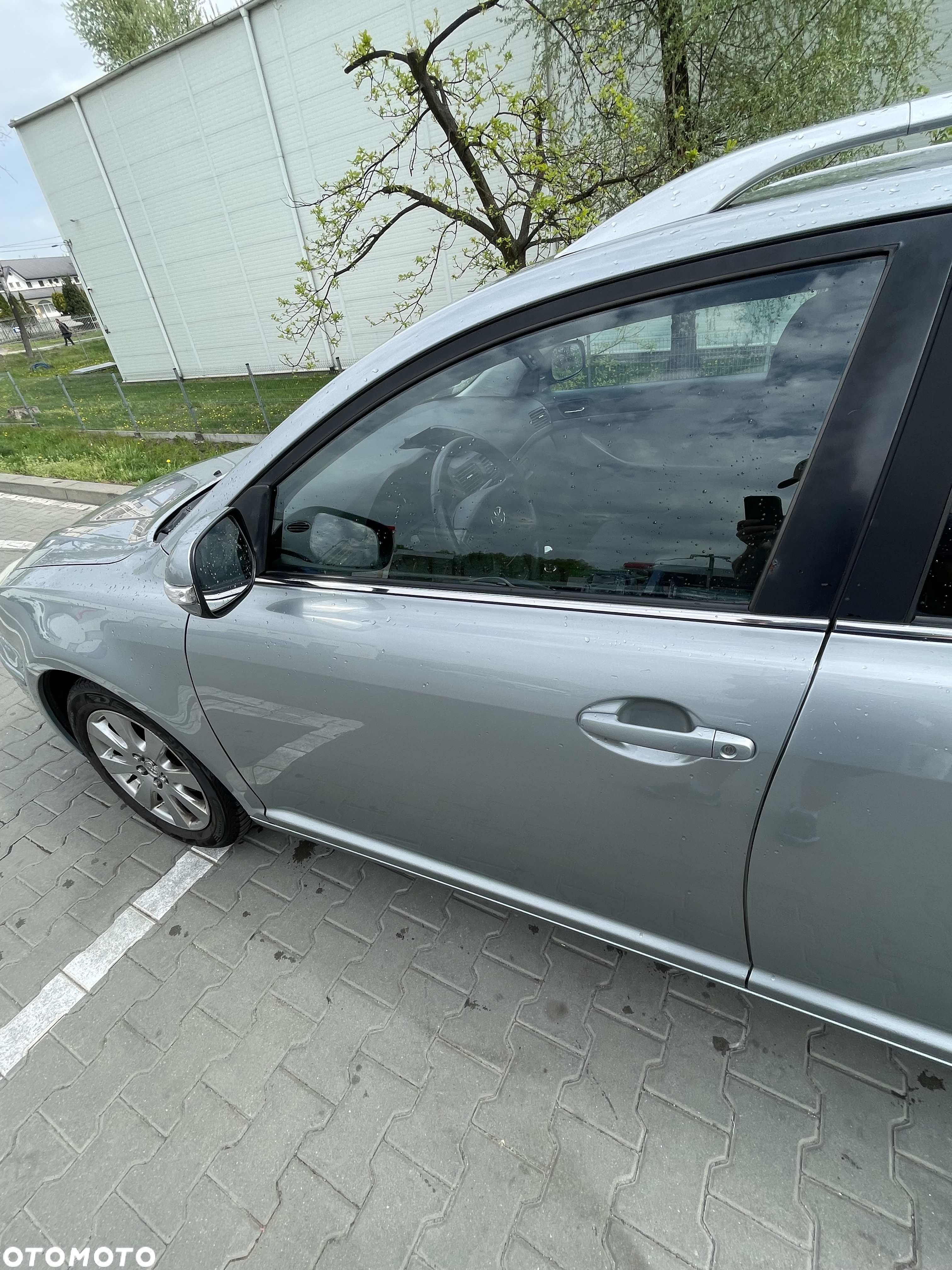 Toyota Avensis 1.8 VVT-i Sol - 13