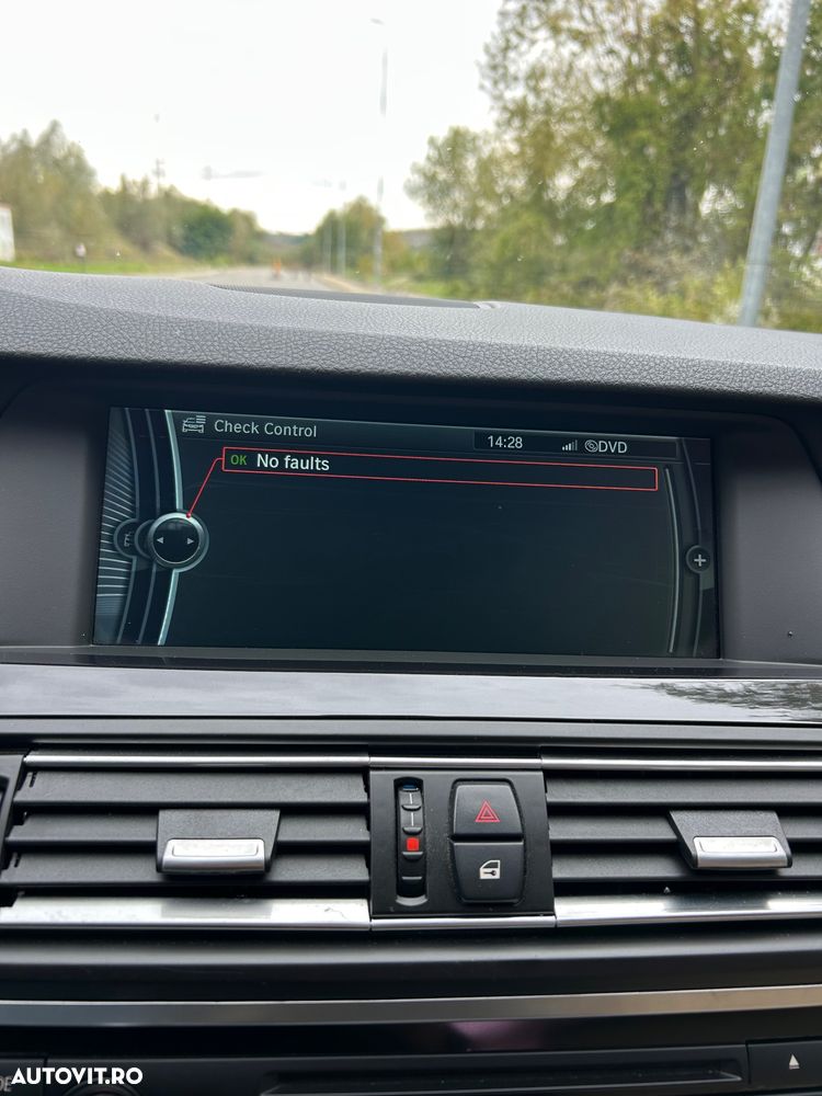 BMW Seria 5 530d Aut. - 14