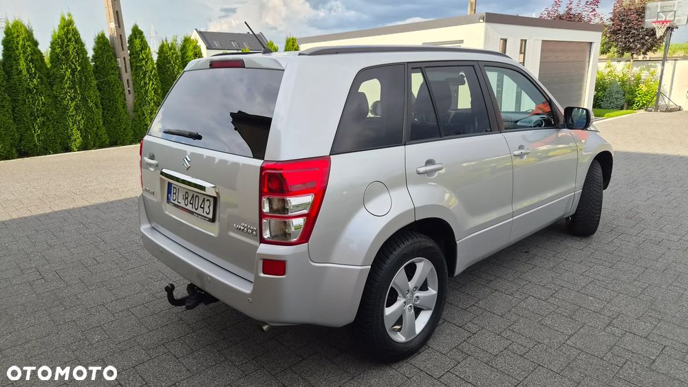 Suzuki Grand Vitara 1.9 DDiS Premium EU5 - 26