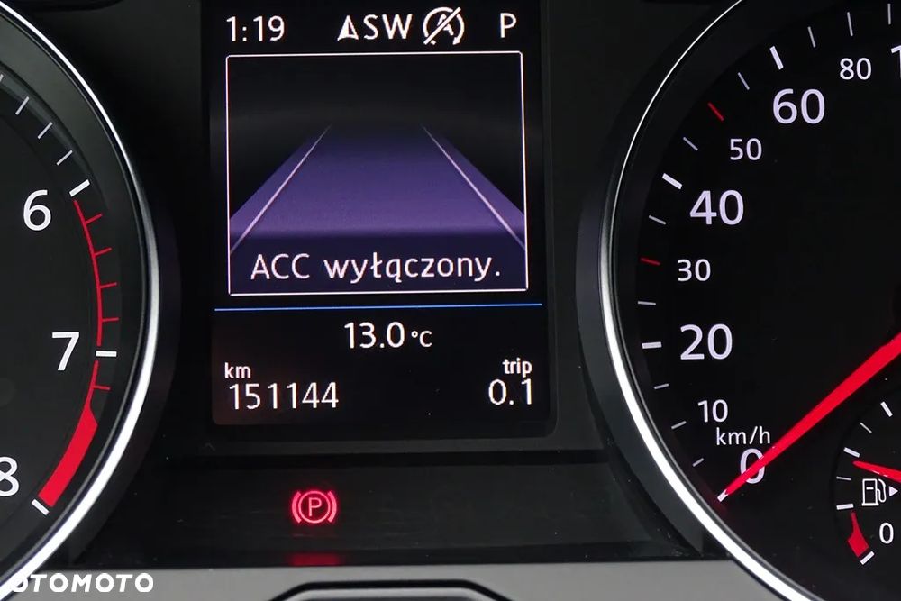 Volkswagen Passat - 27