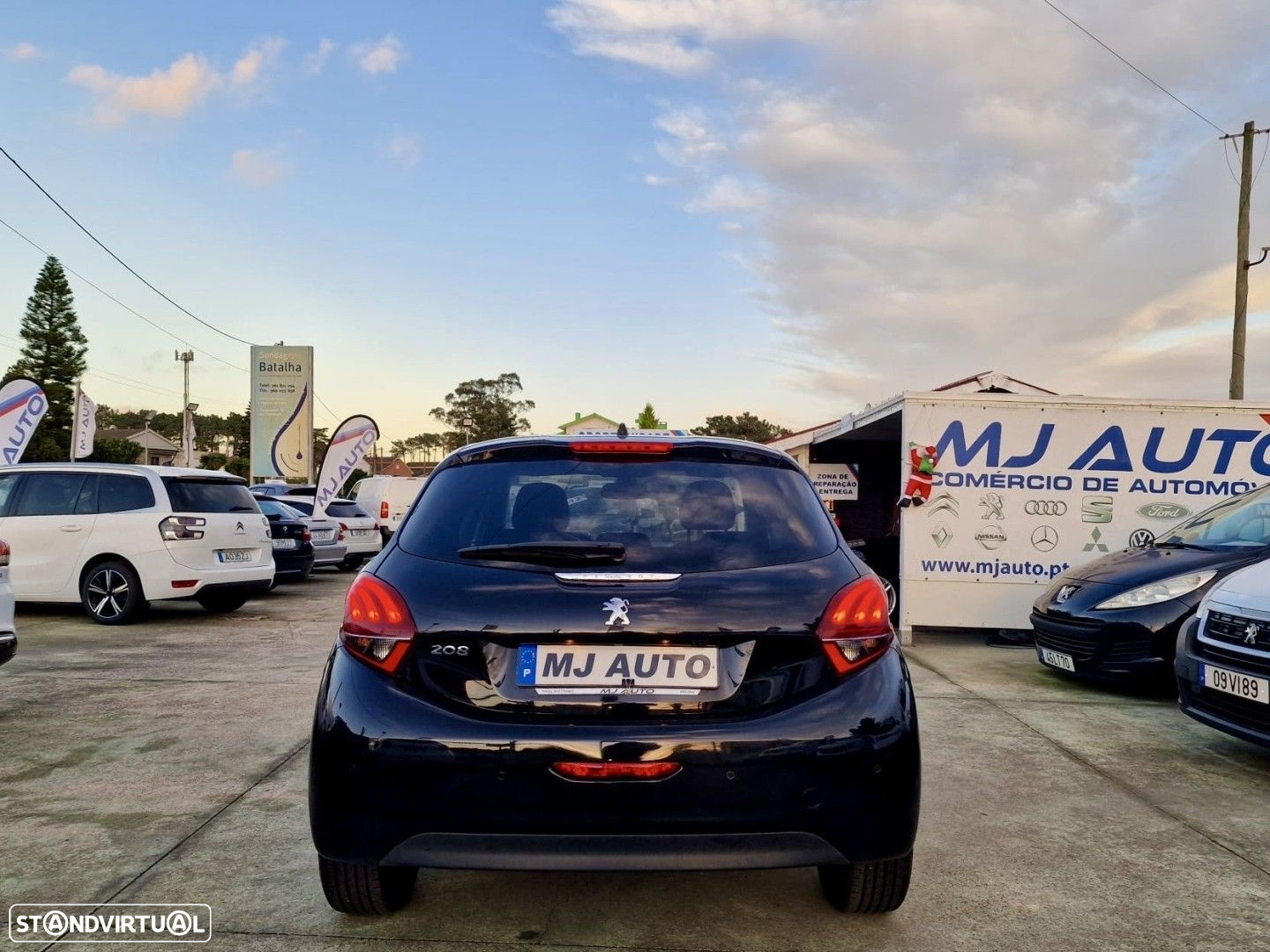 Peugeot 208 1.5 BlueHDi Signature - 3
