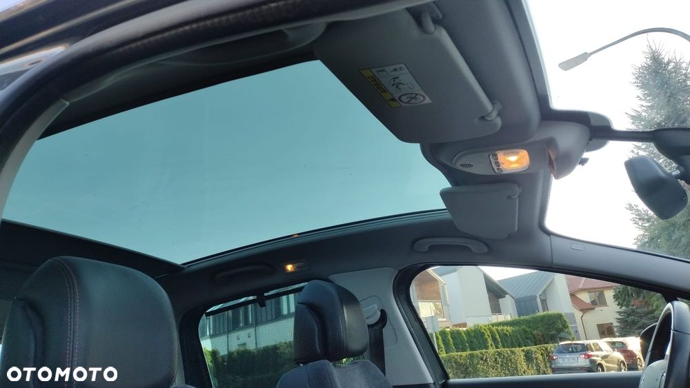 Peugeot 3008 2.0 HDi Premium+ - 17