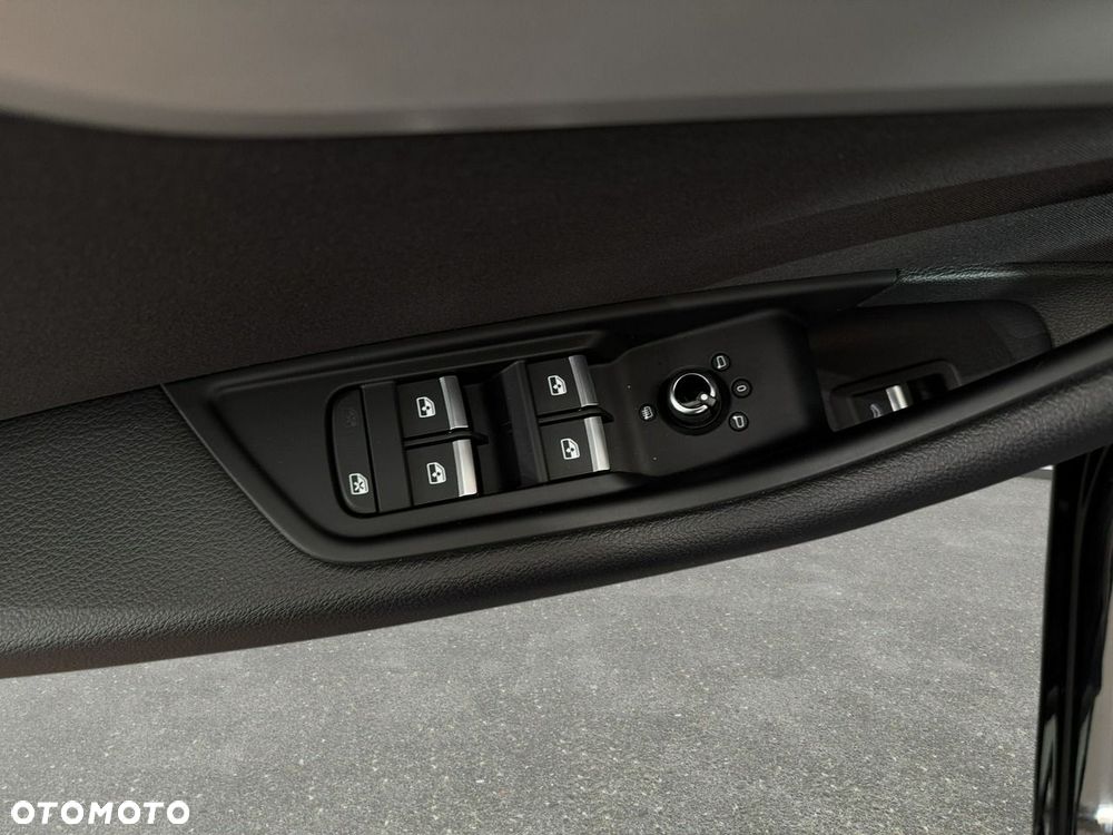 Audi A4 Limousine - 31