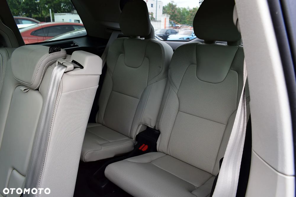 Volvo XC 90 B5 D AWD Inscription 7os - 10