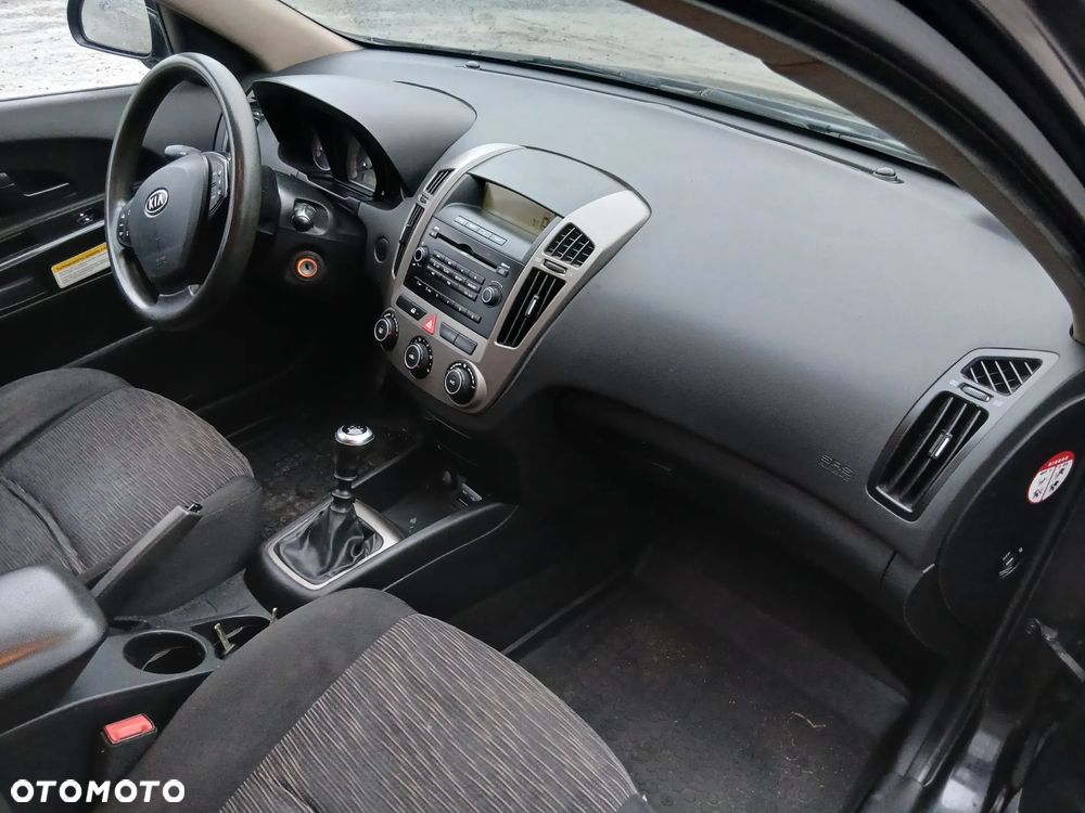 Kia Ceed 1.6 Crdi Comfort - 8