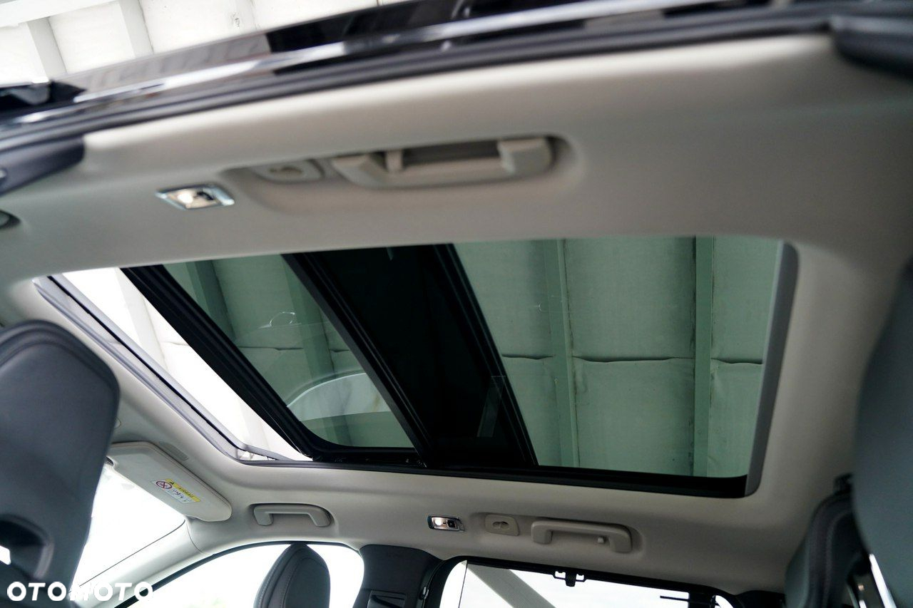 Volvo XC 90 - 25
