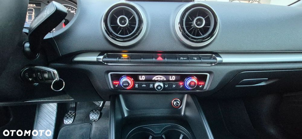 Audi A3 Sportback 1.2 TFSI Attraction - 16