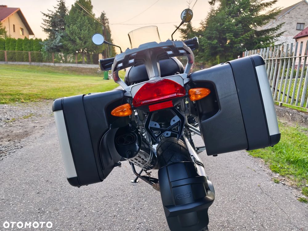 BMW R - 18